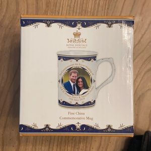 prince Harry & Meghan markle commemorative mug